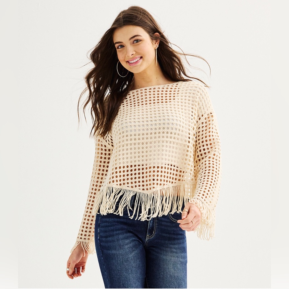 🔥SOLD🔥 Crochet Top - Picture 3 of 10